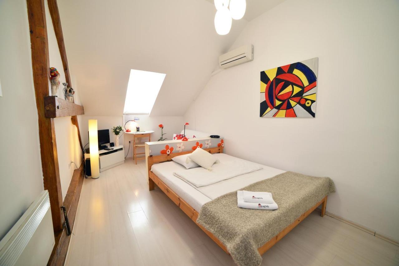 Studio Apartment White Záhřeb Exteriér fotografie