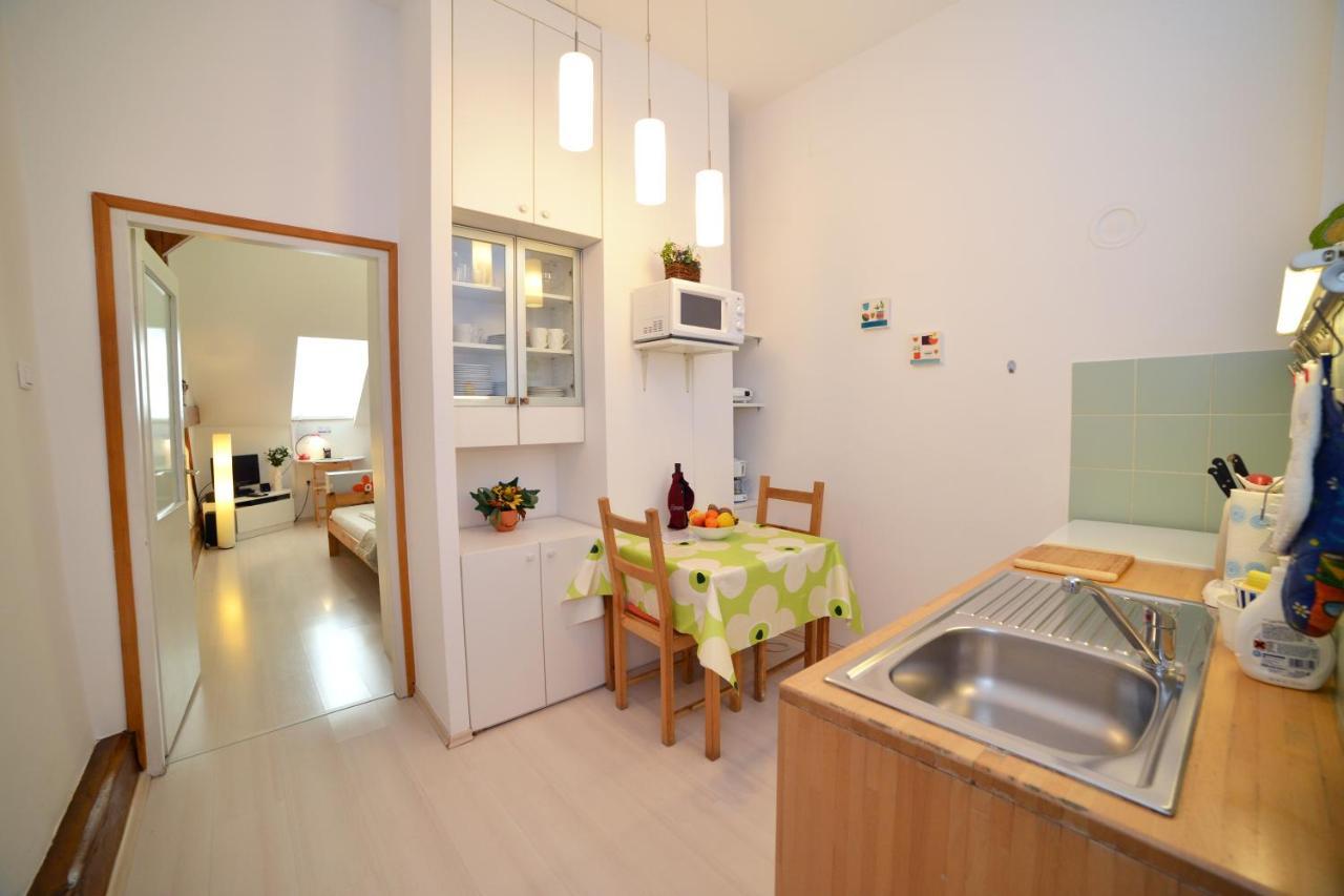 Studio Apartment White Záhřeb Exteriér fotografie
